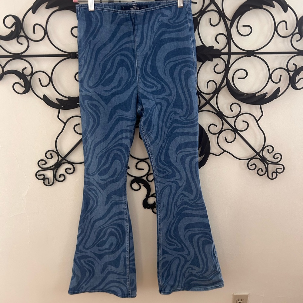 Hollister High Rise Flare Jeans